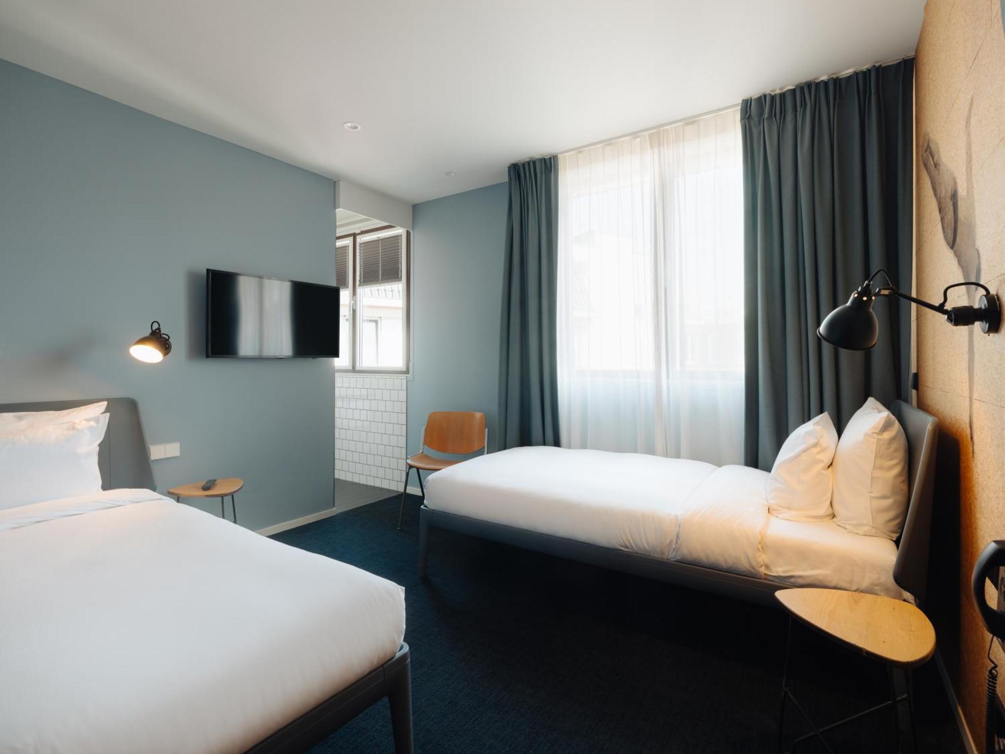 Conscious Hotel The Tire Station Amsterdam Exterior foto
